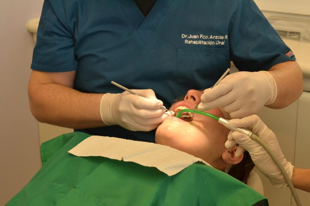 Dentist providing orthodontics and odonatological care in Sydney clinic